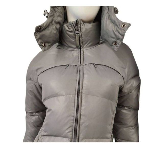 Athleta Gray Graphic Print Down Pufffer Jacket size XS - Picture 3 of 9